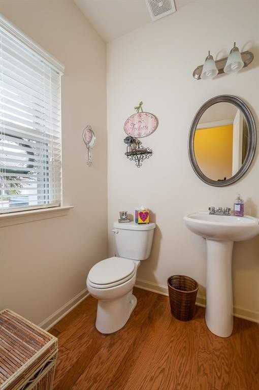 1645 Townview Ln - Photo 5 of 16