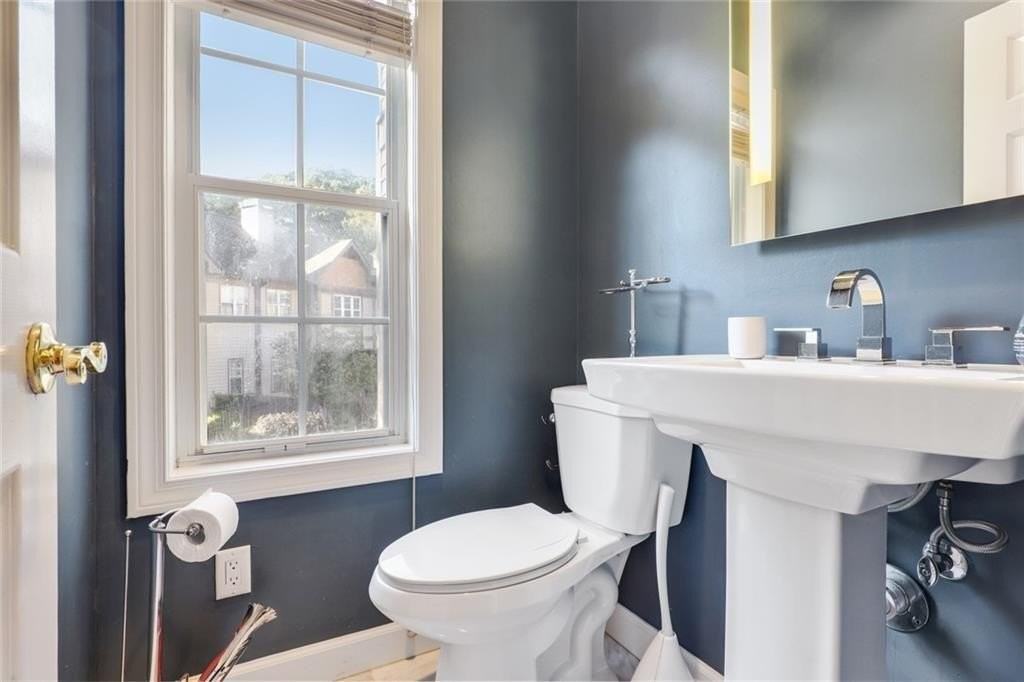 1315 Stillwood Chase Ne - Photo 6 of 17