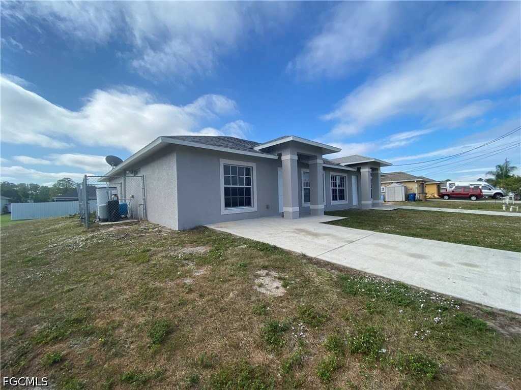 4541 20th St Sw - Photo 4 of 19