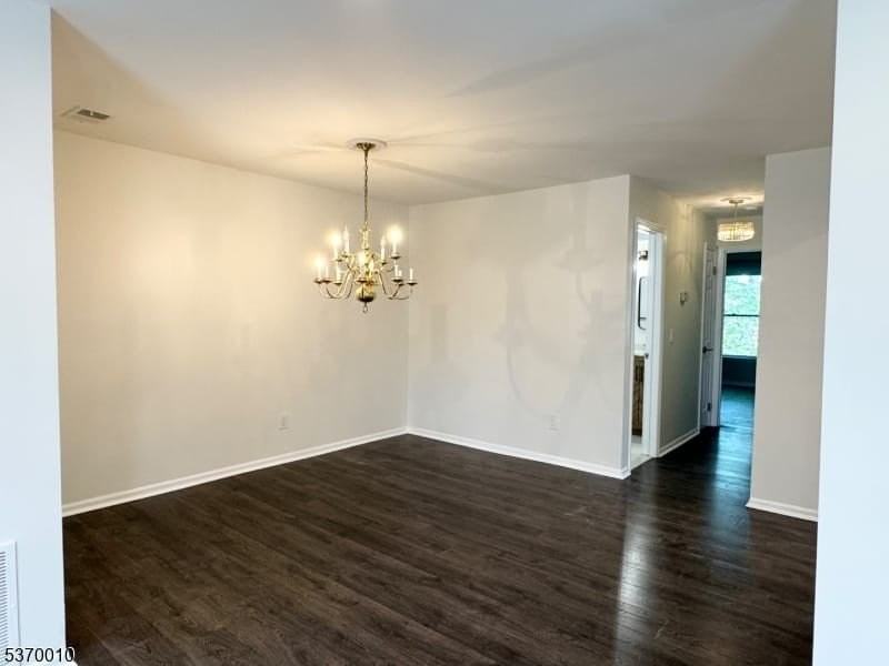 76 Jamestown Rd - Photo 3 of 11