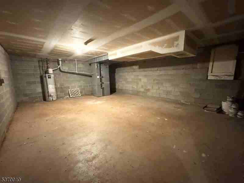 76 Jamestown Rd - Photo 5 of 11