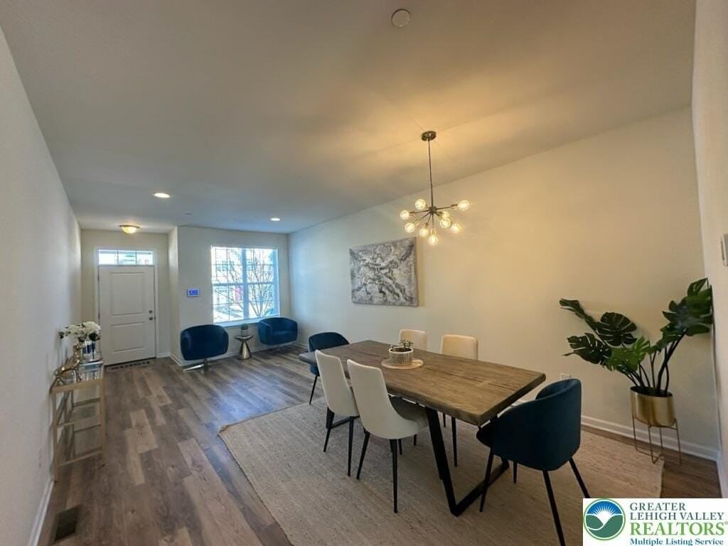585 Gray Feather Way - Photo 2 of 19
