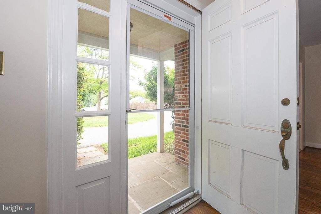 538 Conestoga Rd - Photo 2 of 39