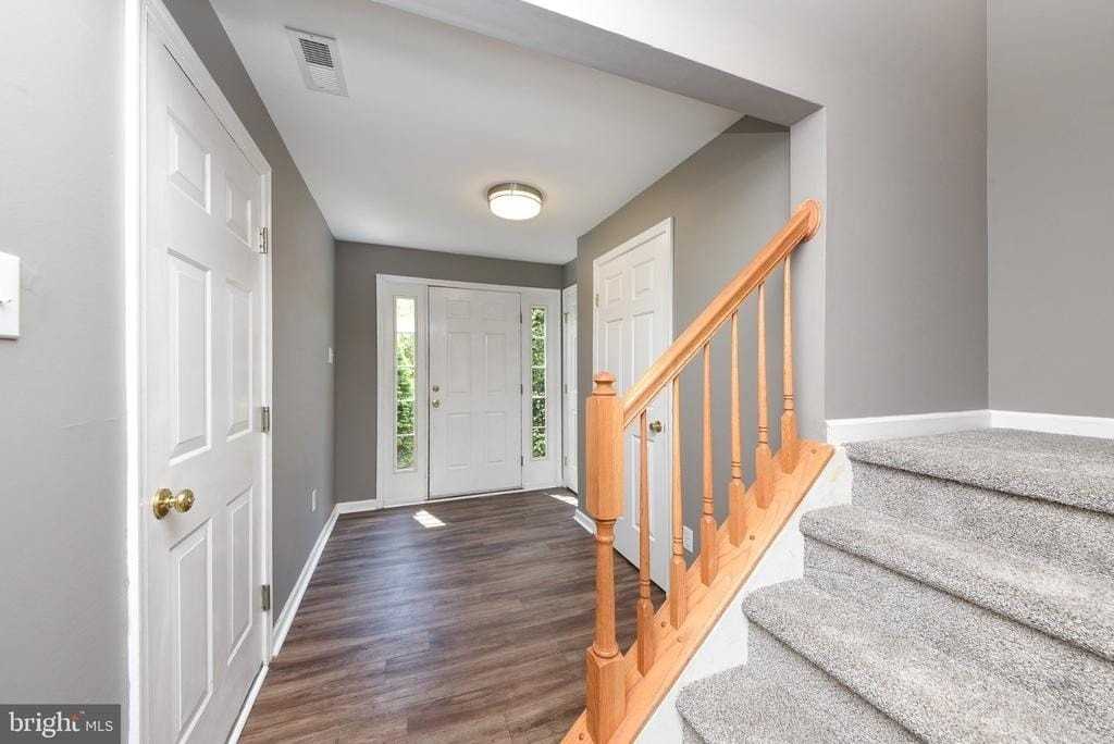 401 Jene Ct - Photo 5 of 33
