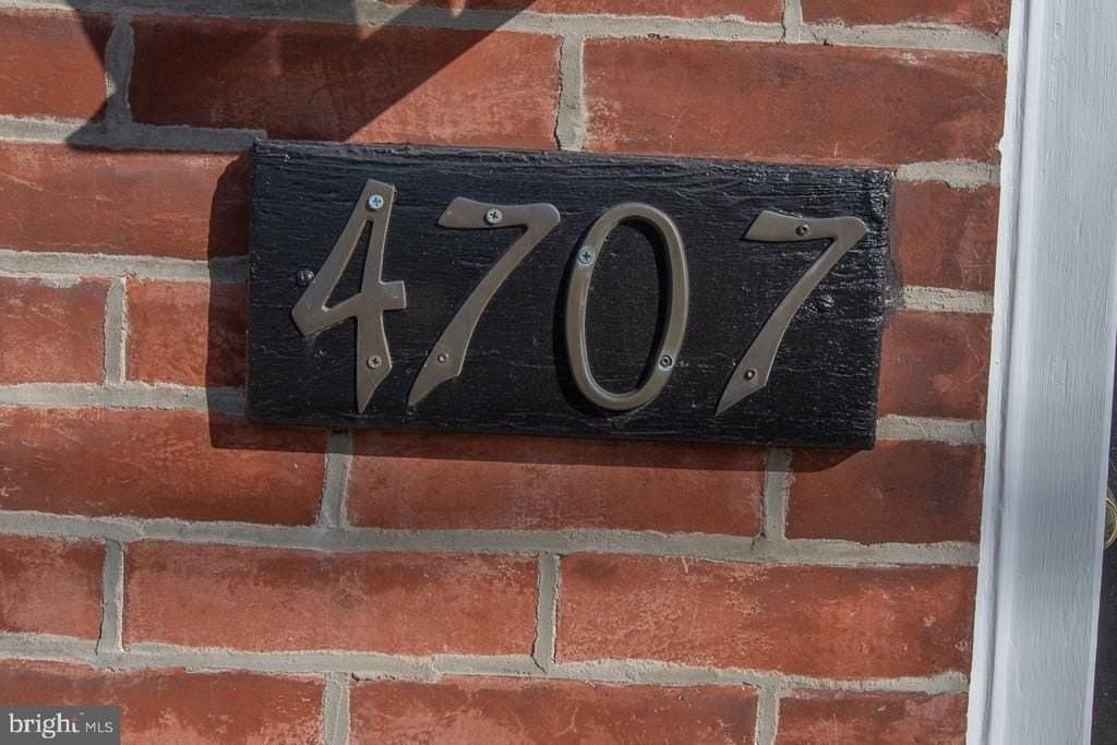 4707 Smick St - Photo 4 of 40