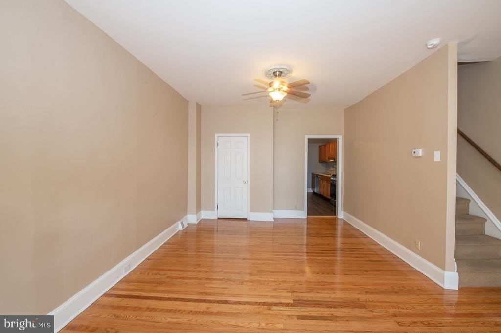 4707 Smick St - Photo 7 of 40