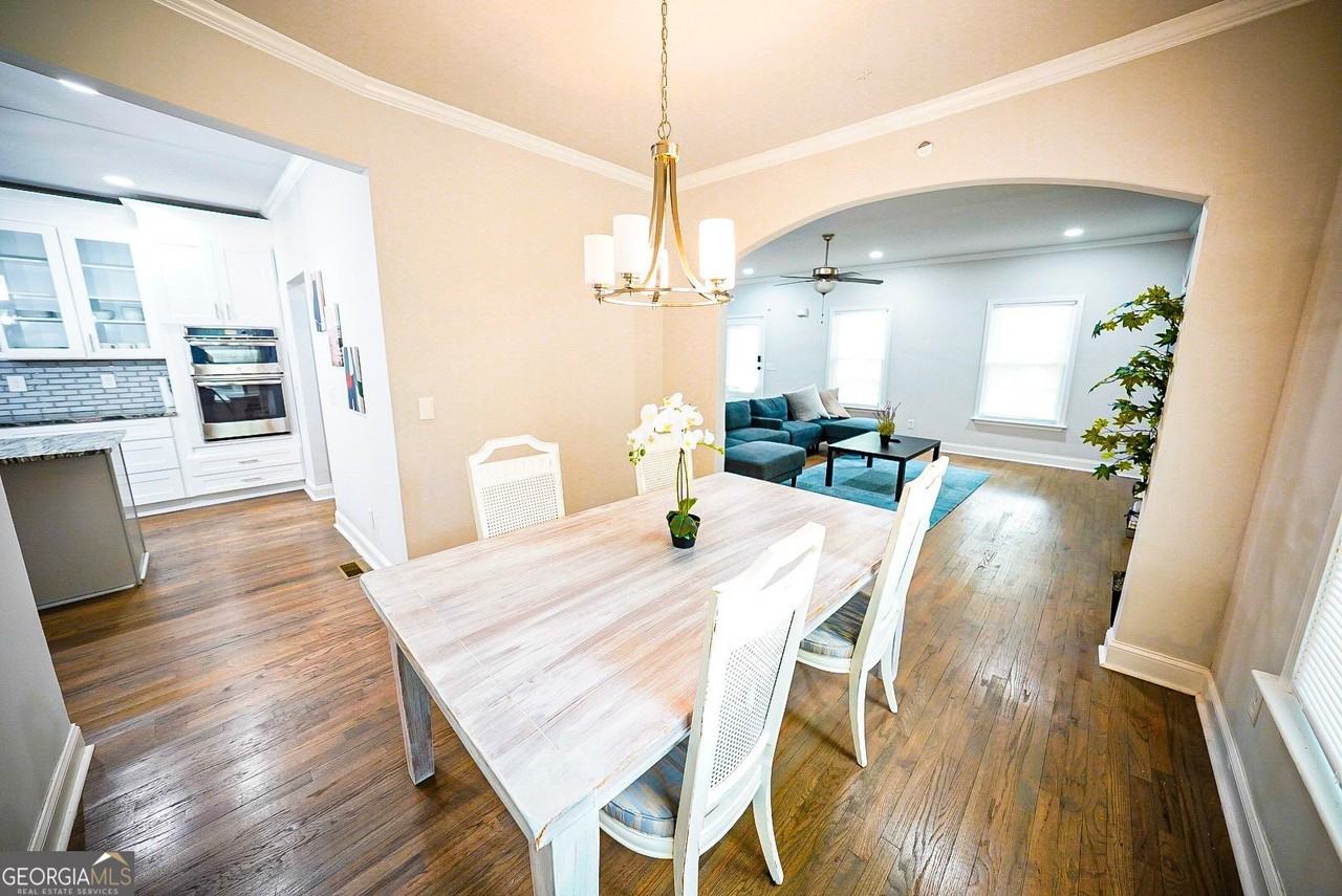 1141 Mcdaniel St Sw - Photo 6 of 21