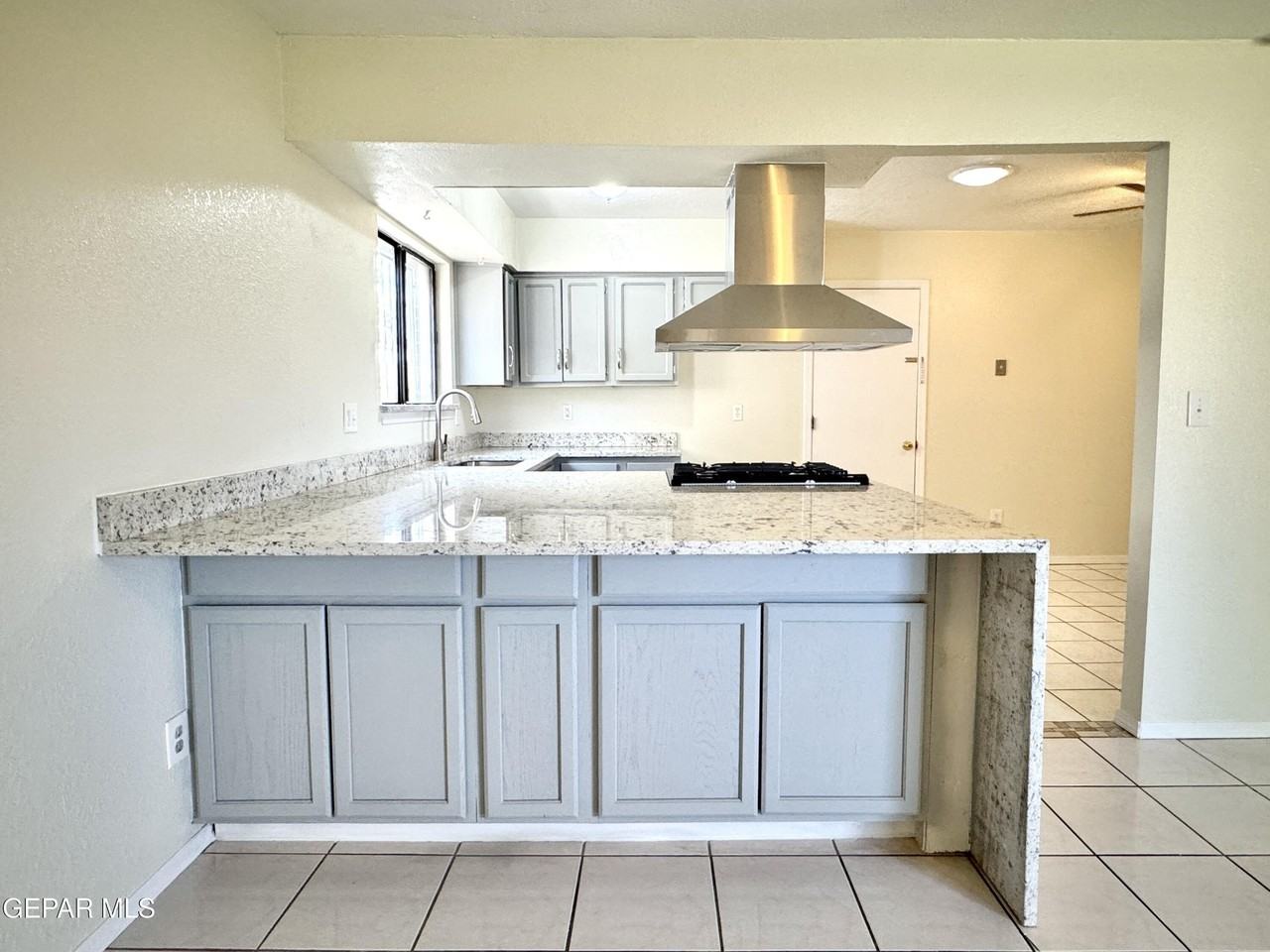 1817 Hugh Royer Pl - Photo 6 of 42