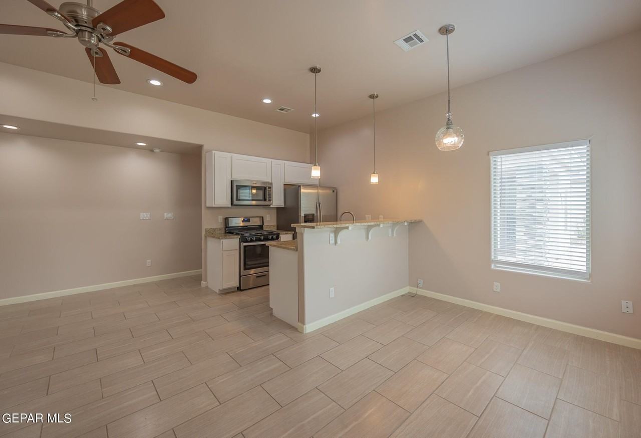 6537 Hoop St #A - Photo 2 of 11