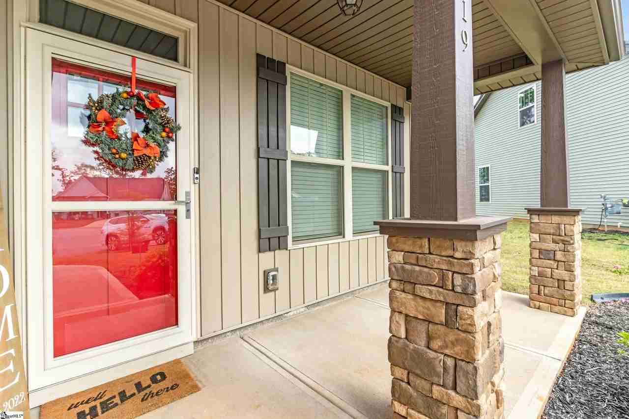 2319 Davenport Ct - Photo 3 of 37
