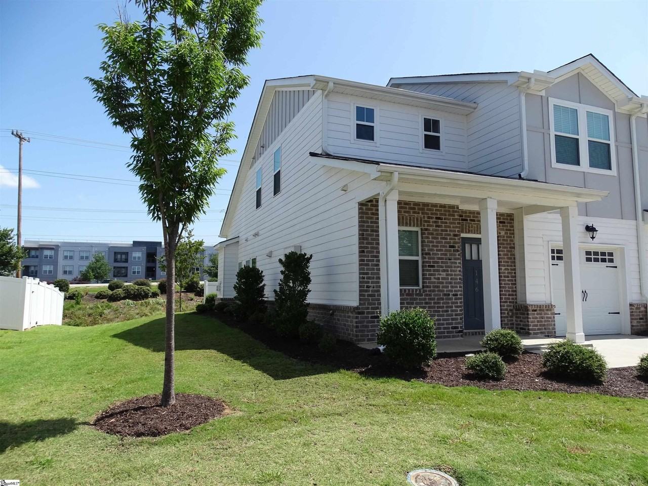 146 Bromes Way