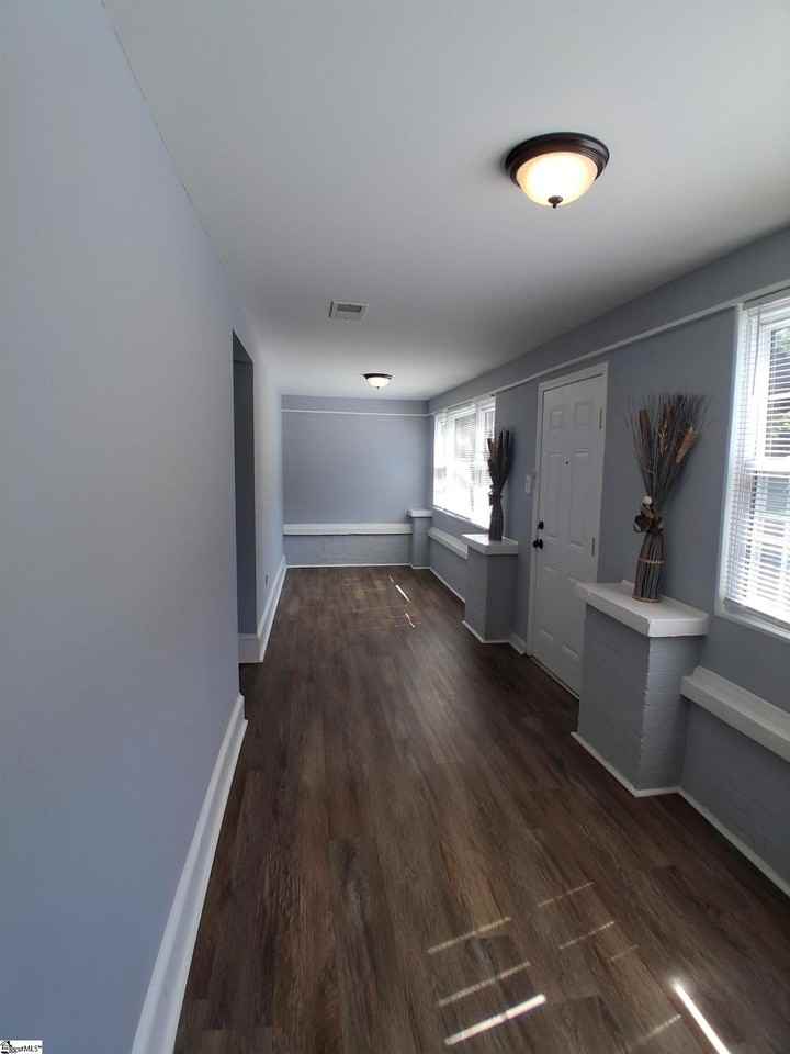 506 Pinckney St - Photo 5 of 38