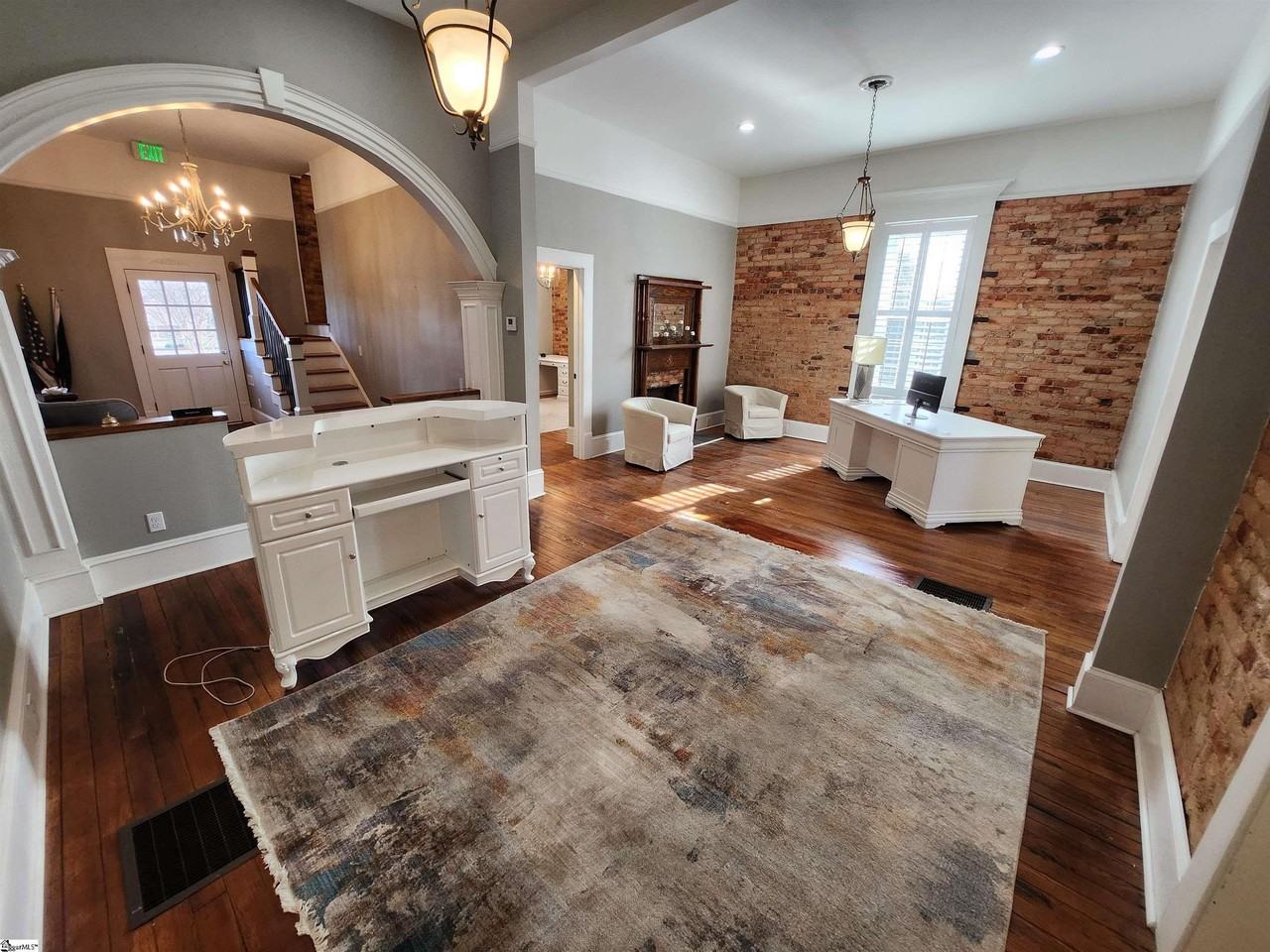 312 S Main St - Photo 7 of 21