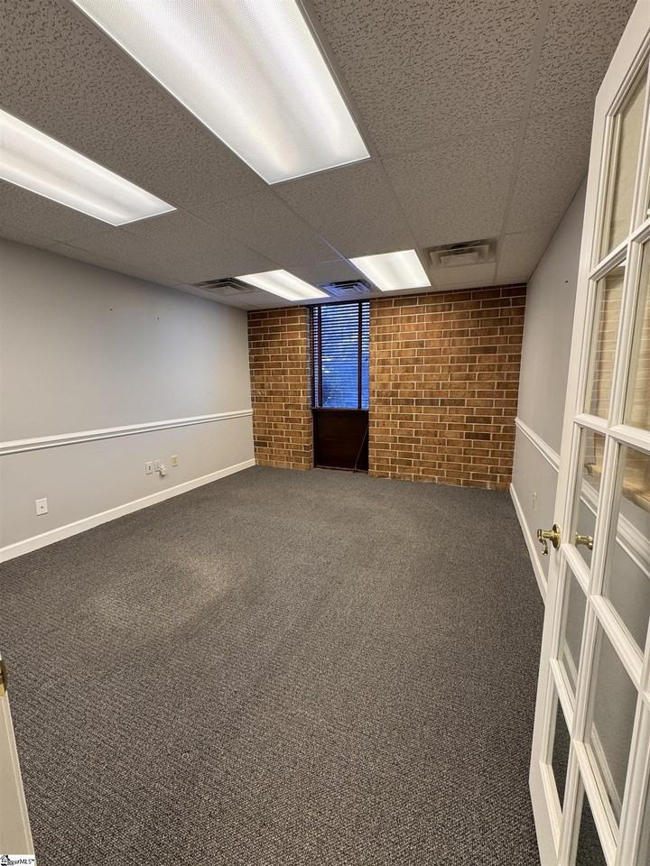 2315 N Main St #100 - Photo 3 of 13
