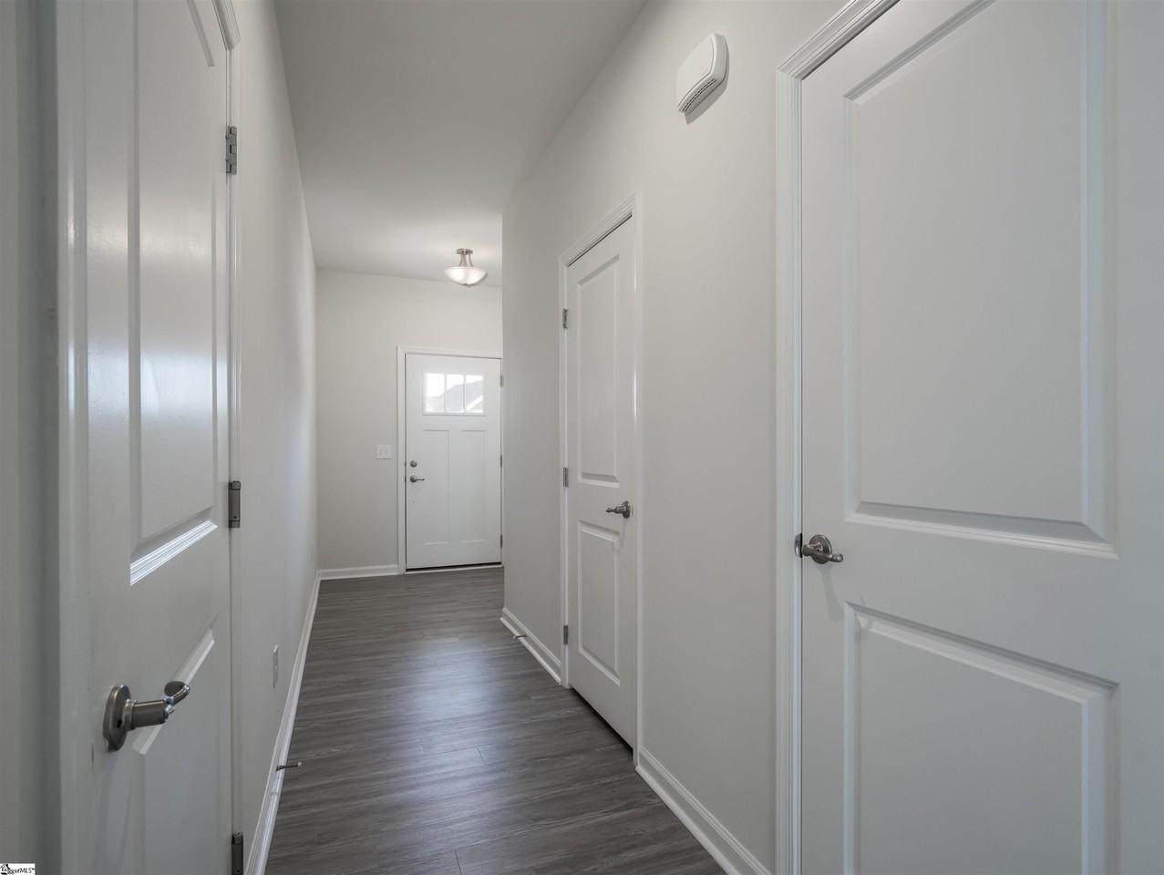 219 Hipps Crossing Dr - Photo 4 of 16