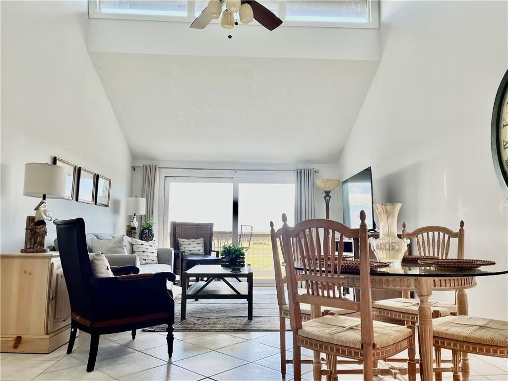 372 Moss Oak Cir - Photo 5 of 43