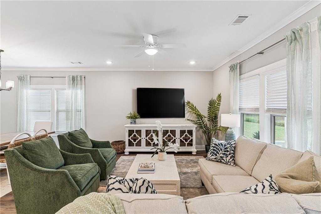 311 Bottlebrush Walk - Photo 4 of 16