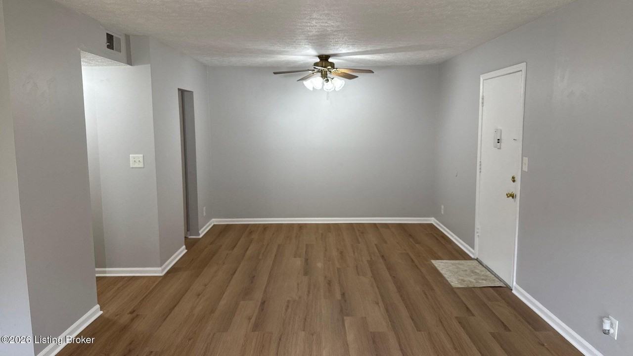 7008 Wildwood Cir #60-3 - Photo 4 of 23