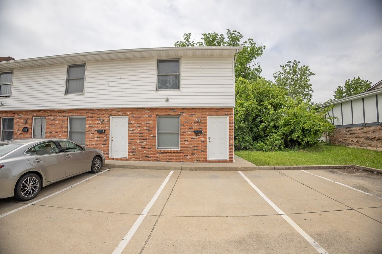 1112 Jefferson Street - Photo 3 of 41