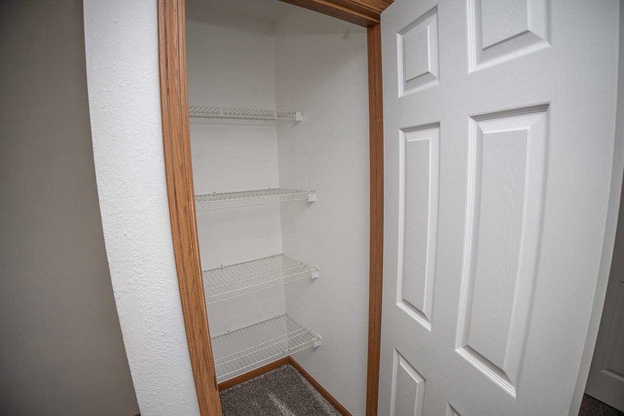 1112 Jefferson Street - Photo 7 of 41