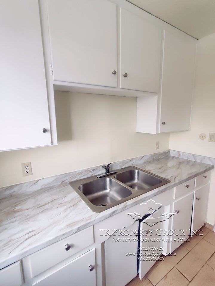 110 Dorsey Drive - Photo 4 of 15