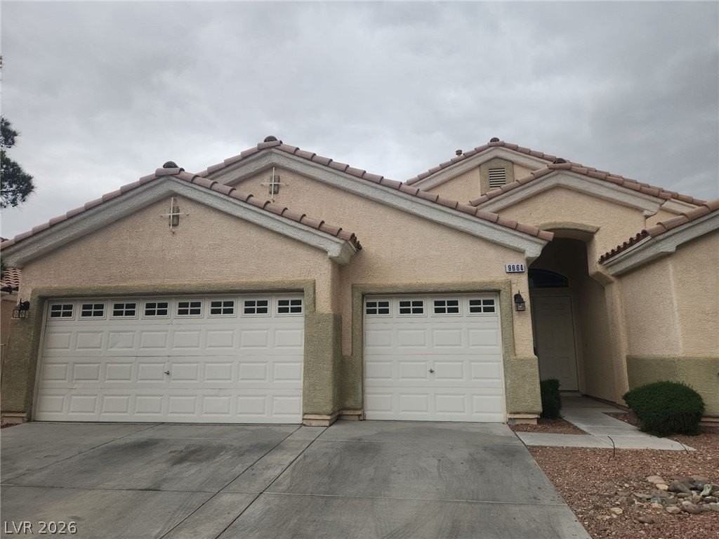 9664 Tapestry Pine St - Photo 2 of 50