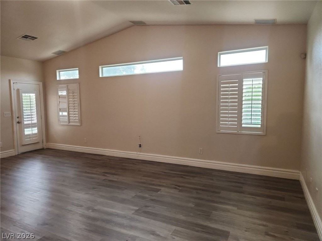 9664 Tapestry Pine St - Photo 7 of 50