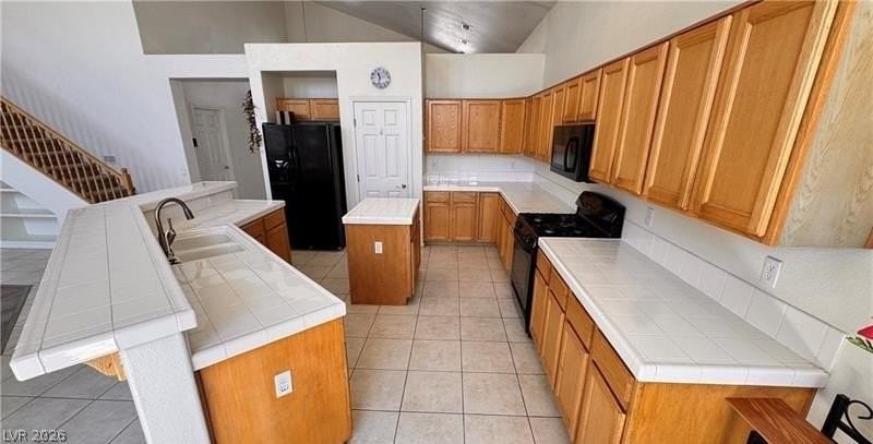 8609 Highland View Ave - Photo 5 of 25