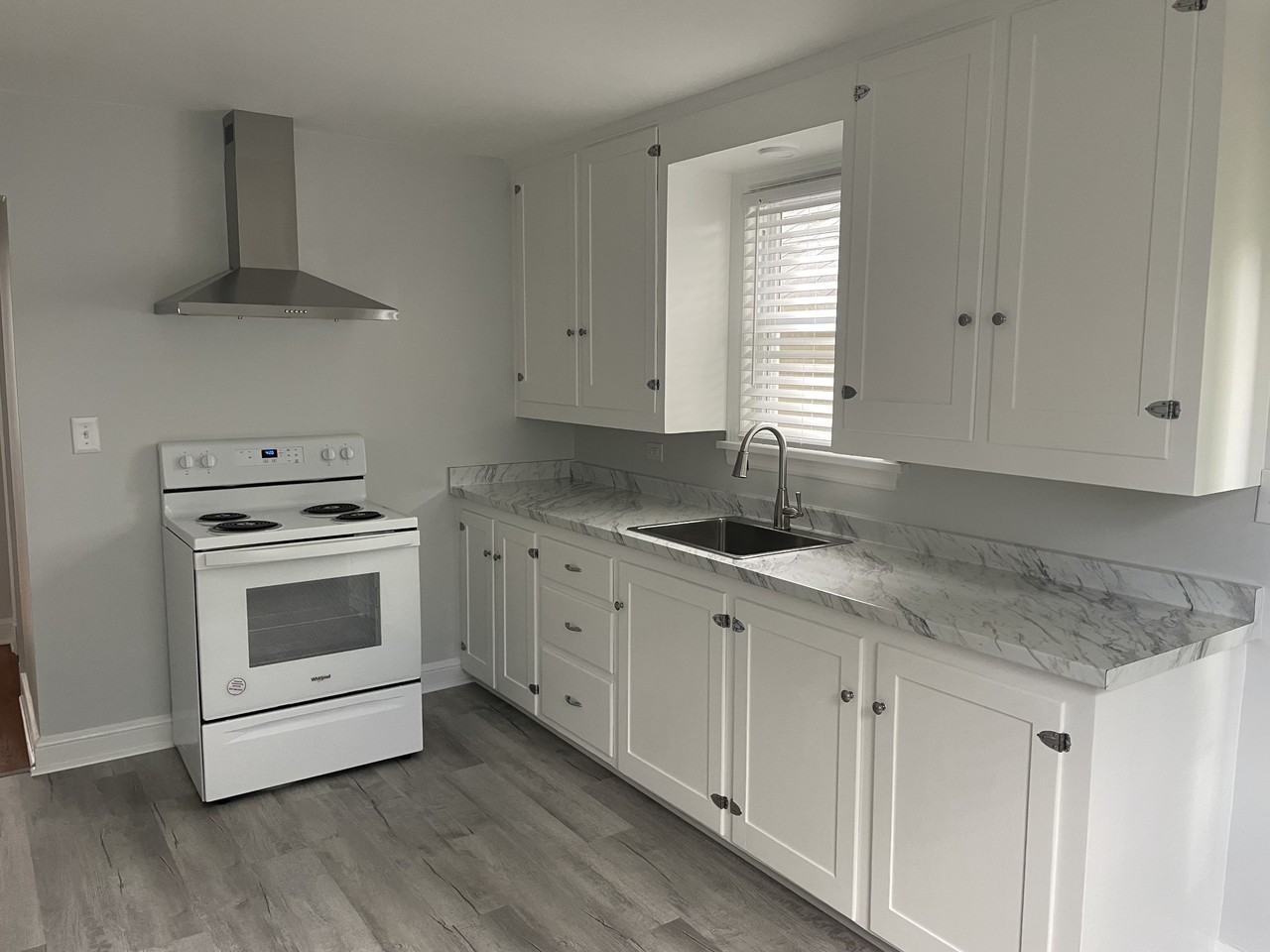 613 Druid Avenue - Photo 3 of 15