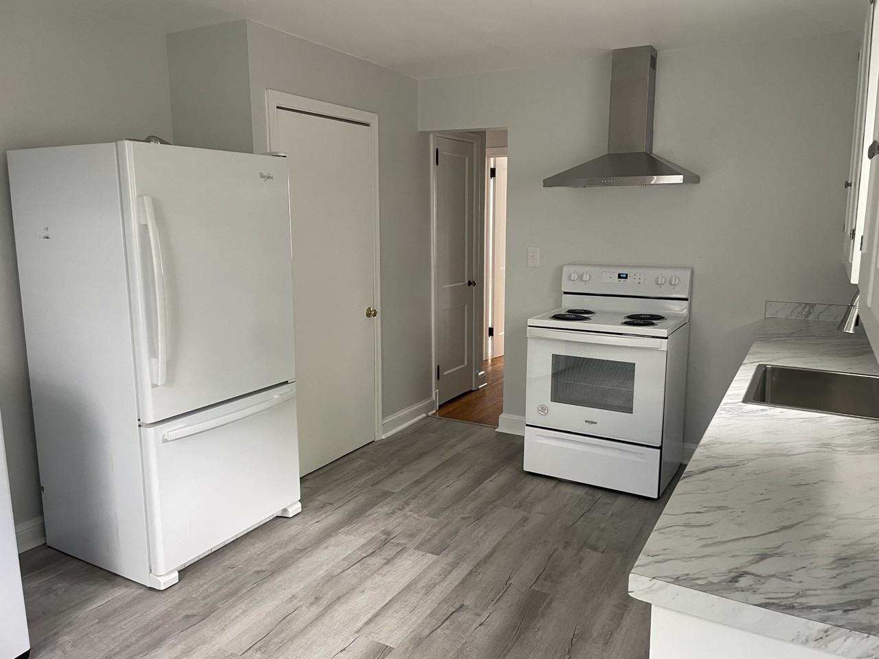 613 Druid Avenue - Photo 4 of 15