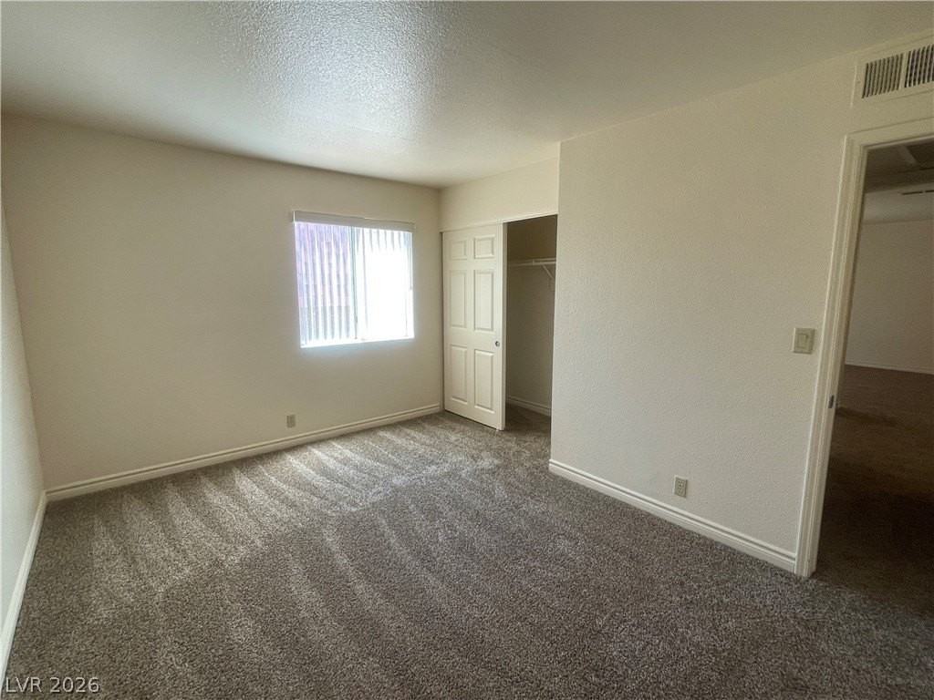 5350 River Glen Dr #302 - Photo 3 of 8