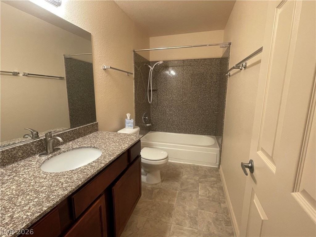 5350 River Glen Dr #302 - Photo 5 of 8