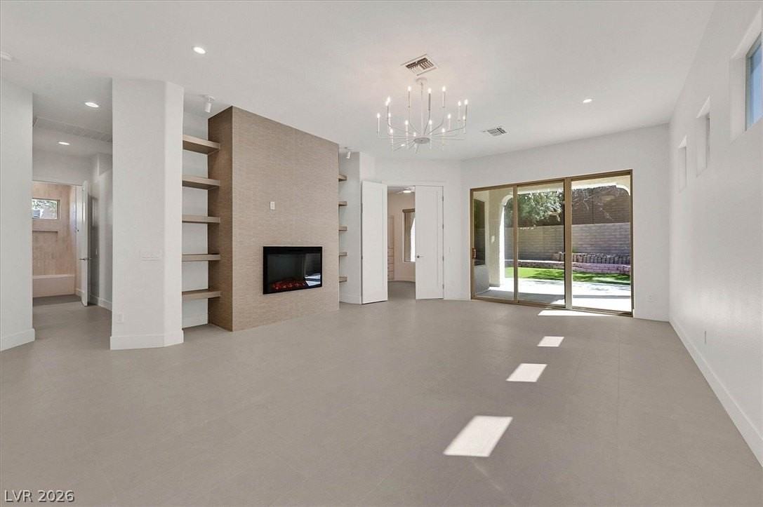 11 Fountainhead Cir - Photo 2 of 39