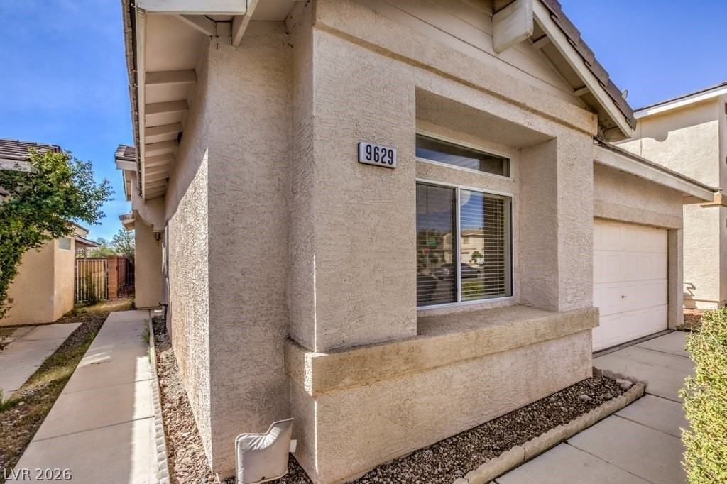 9629 Sound View Ave - Photo 3 of 27