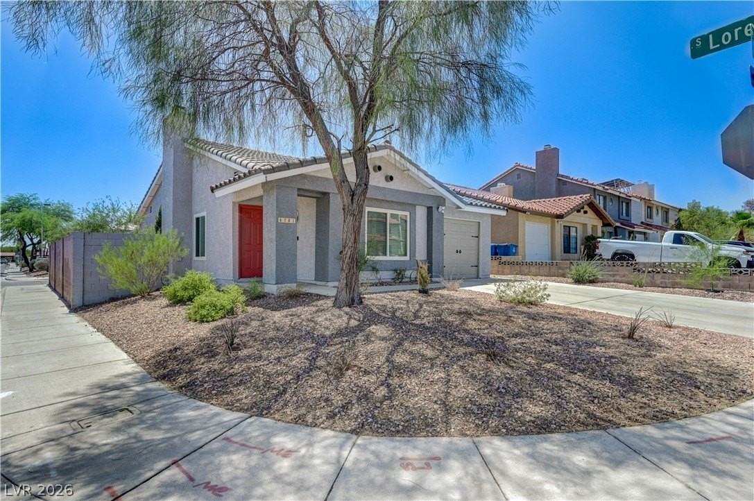 6701 Chehalis Cir - Photo 4 of 50