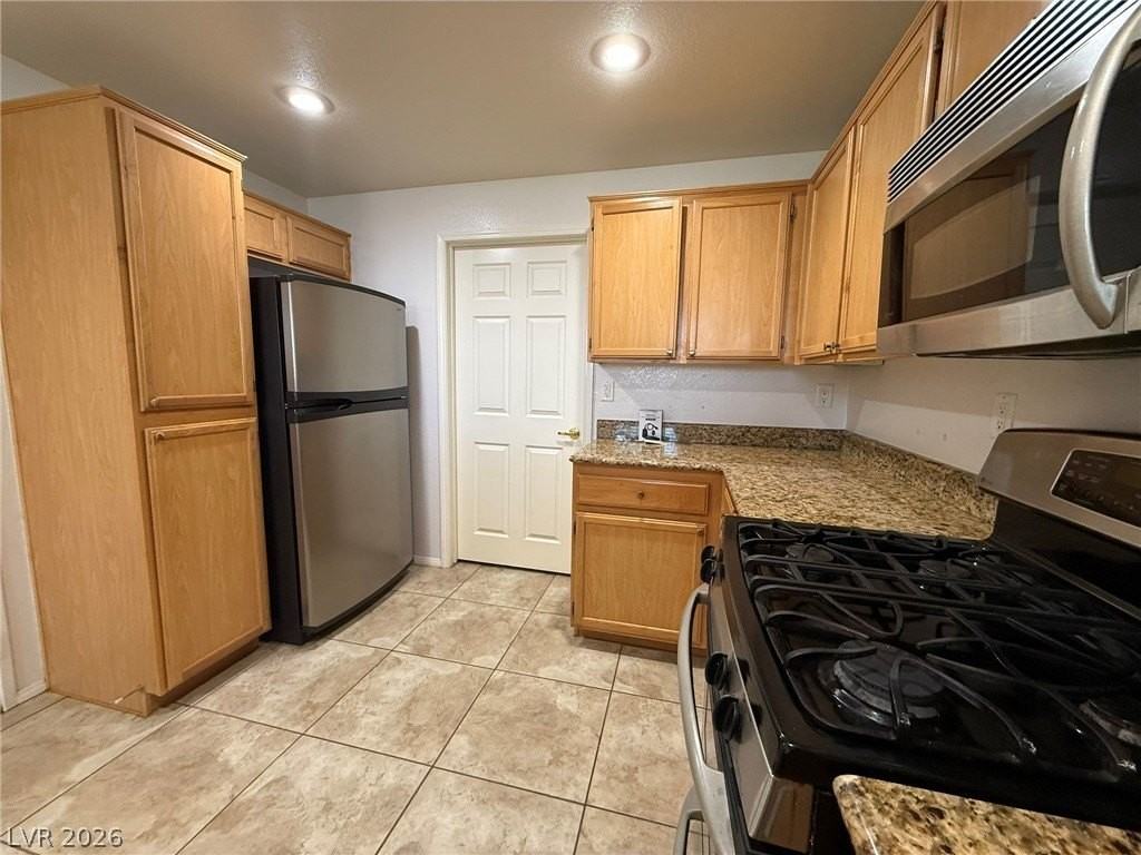 10221 Delray Beach Ave #102 - Photo 6 of 24