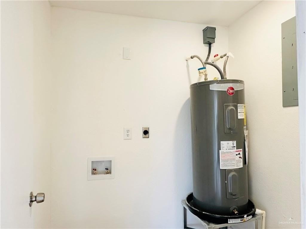 203 Encino Dr - Photo 6 of 12
