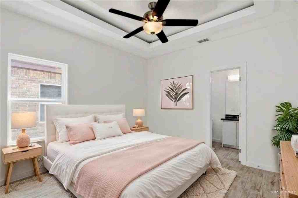 3902 Paola St #1 - Photo 7 of 10