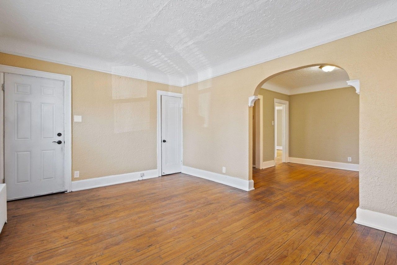 17308 Oak Dr - Photo 6 of 18