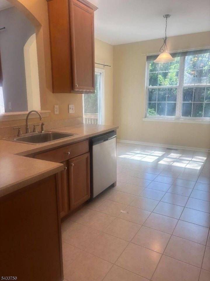 56 Indian Field Dr - Photo 5 of 21