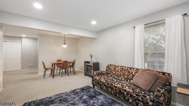 91 Jamestown Rd - Photo 6 of 13