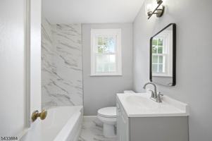featured image of 445 Morris Ave