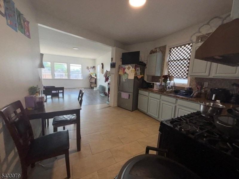 26 Prescott Ave #2 - Photo 5 of 13
