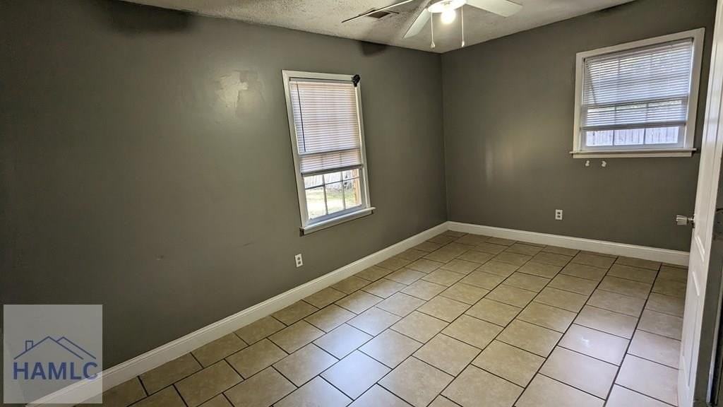 214 Honey Lane Cir - Photo 4 of 8