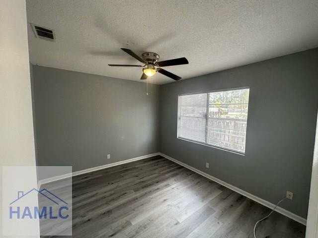116 Mattie St Apt 3 - Photo 4 of 11
