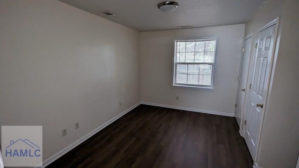 125 Rolland St - Photo 3 of 6
