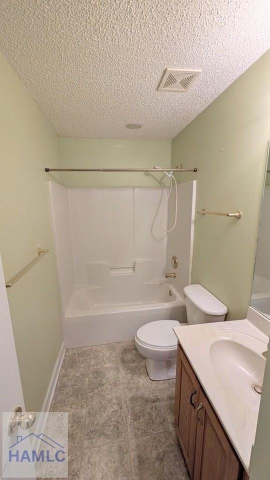 15 Clark St - Photo 5 of 10