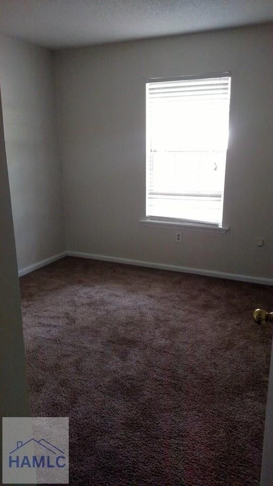 874 Old Sunbury Rd - Photo 3 of 8
