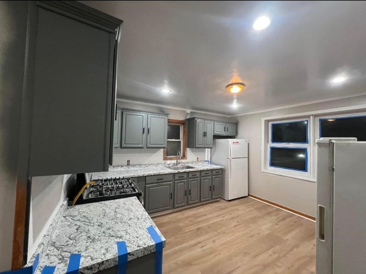 78 W 51st St #2 - Photo 4 of 11