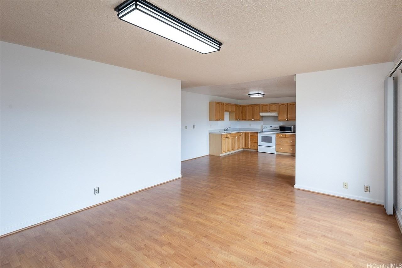 94-1114 Noheaiki St - Photo 4 of 20